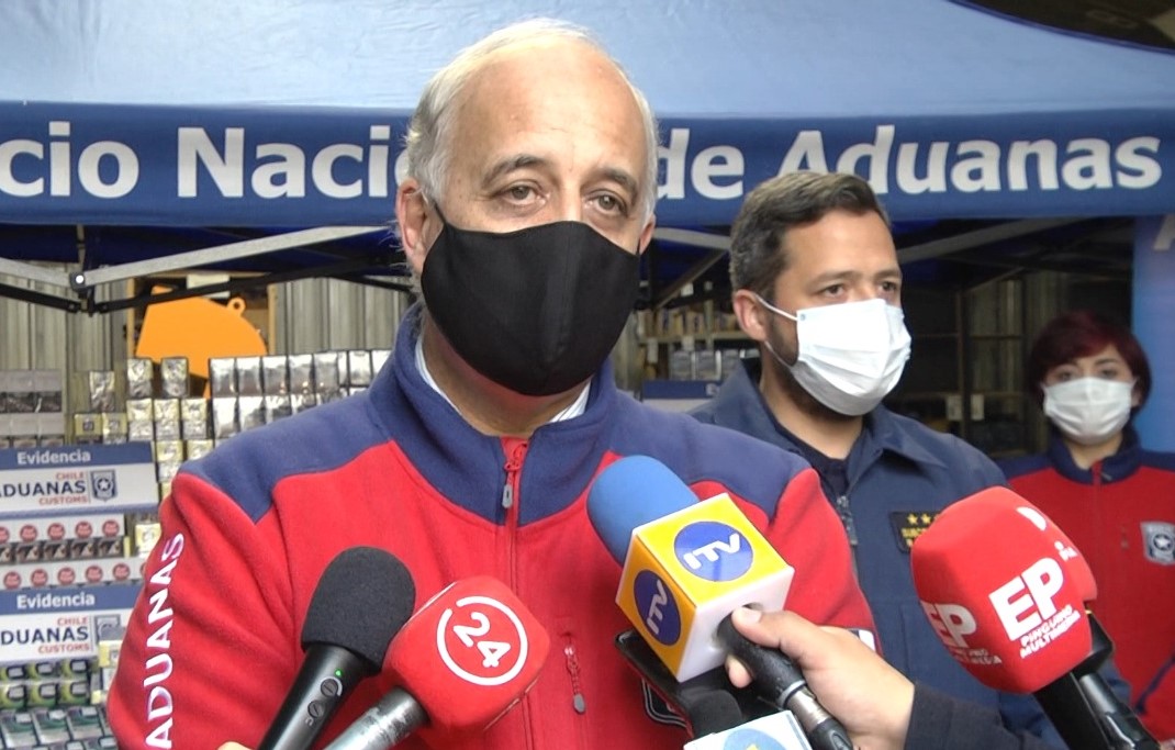 Presentan querella contra director regional de Aduana. La acción judicial busca establecer responsabilidades de un presunto sabotaje informático al interior de la institución de Punta Arenas.