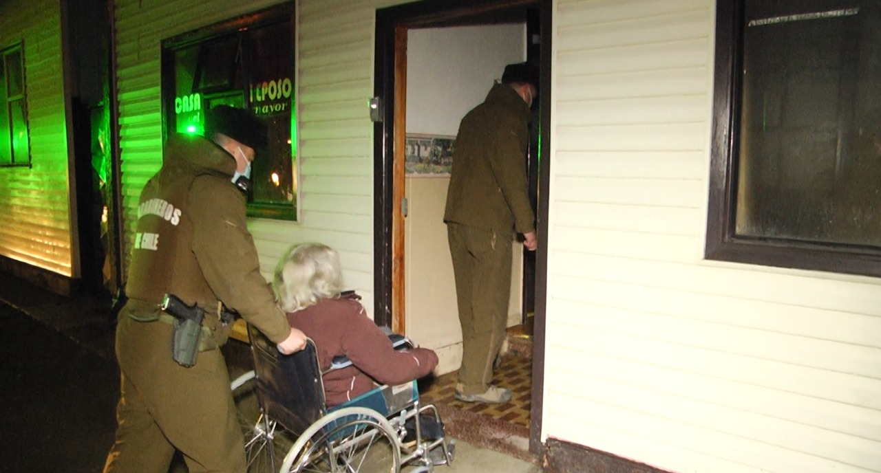 SIP de Carabineros desmantela hogar de ancianos clandestino. Rescatan a 11 abuelitos.