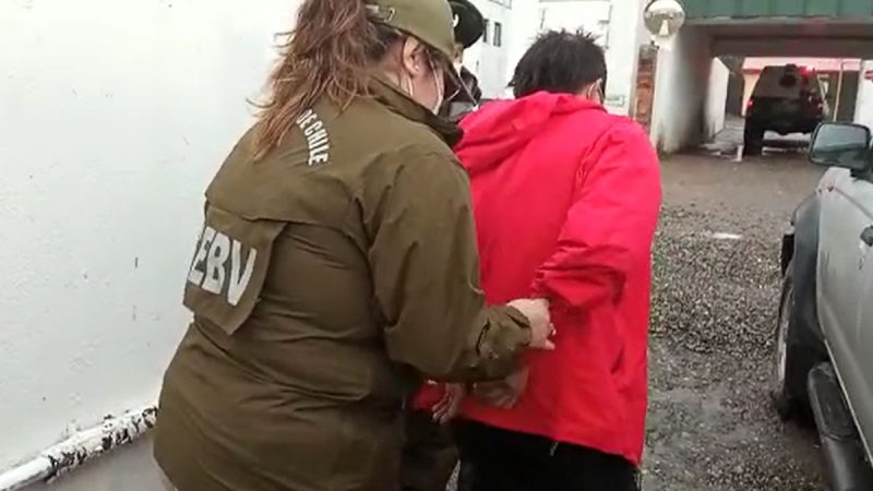 Trabajo en conjunto entre Carabineros de la Punta Arenas y de Puerto Montt permite detener  a 3 personas que mantenían órdenes vigentes