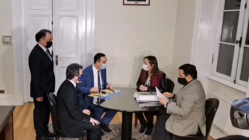 Asume nuevo Gobernador Regional Jorge Flies y Delegada Presidencial Jennifer Rojas hizo entrega de la intendencia