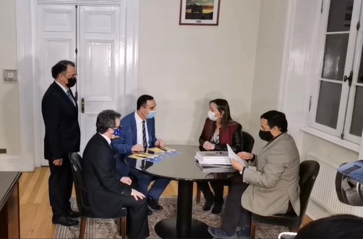 Asume nuevo Gobernador Regional Jorge Flies y Delegada Presidencial Jennifer Rojas hizo entrega de la intendencia