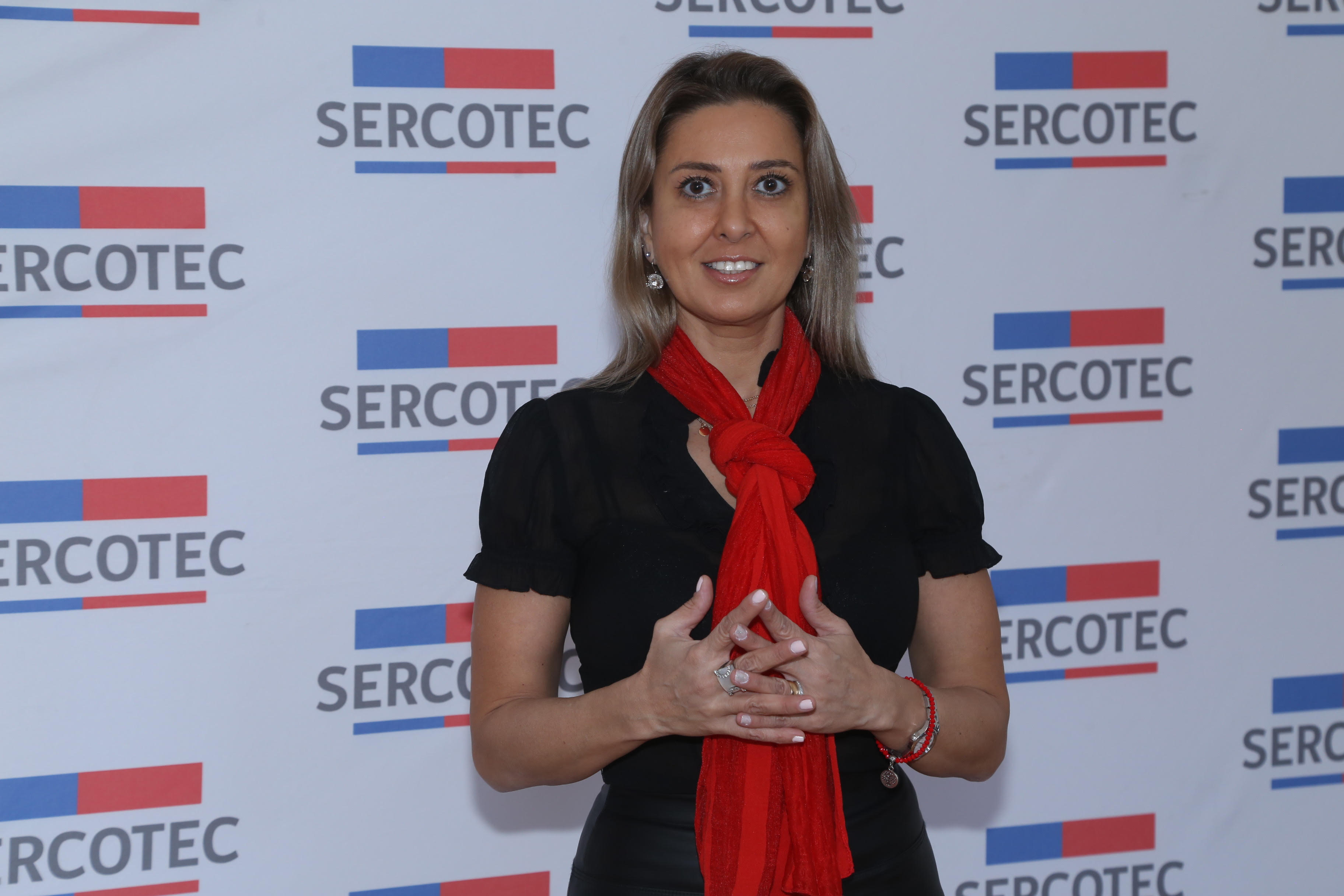 Directora de Sercotec llama a la comunidad para incrementar los emprendimientos en la región: “quedan pocos días”