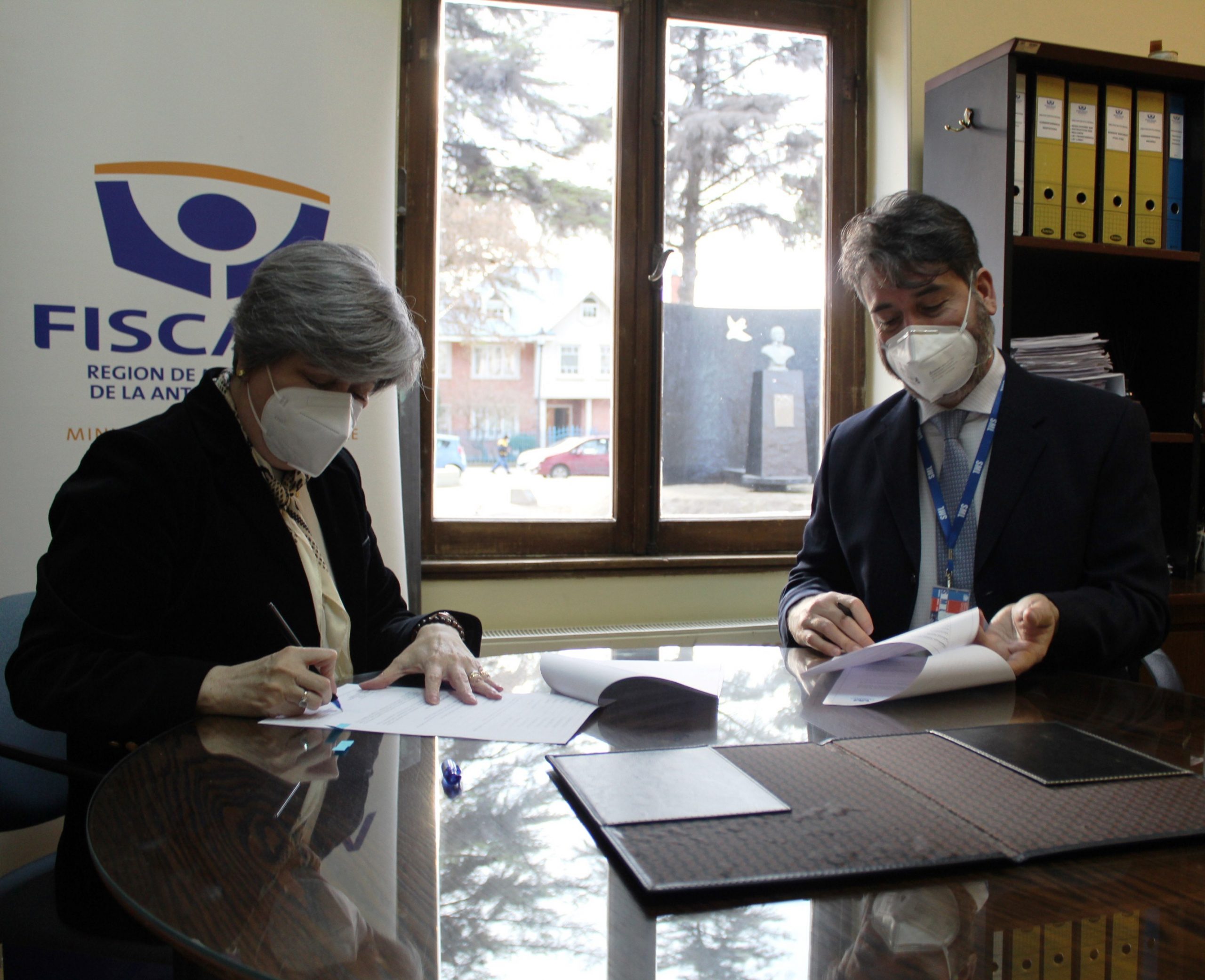 Fiscalía y Servicio Médico Legal modernizan sistema de interconexión