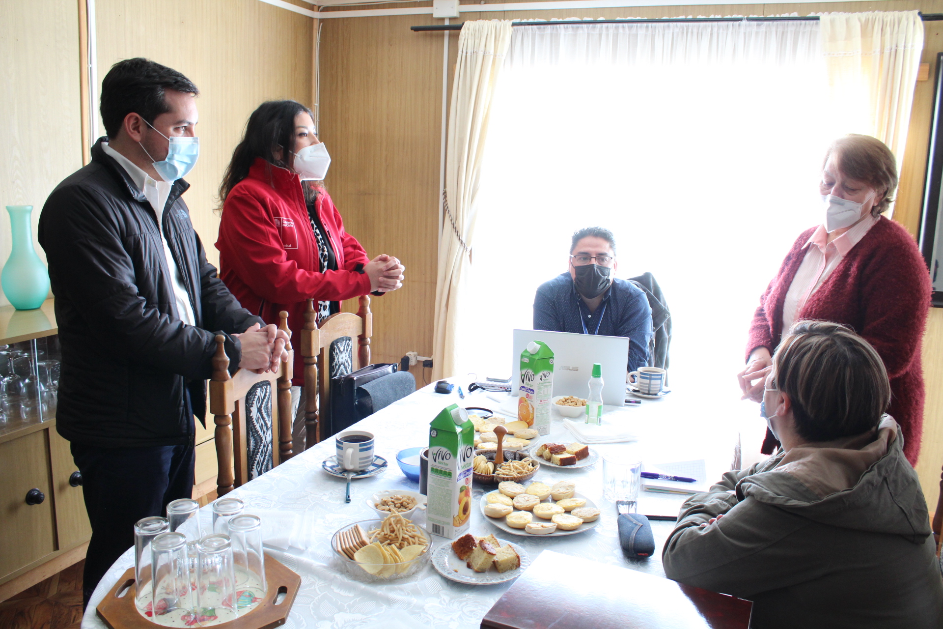 Delegada presidencial de Última Esperanza junto al seremi de gobierno visitan agrupaciones beneficiadas con fondo de fortalecimiento