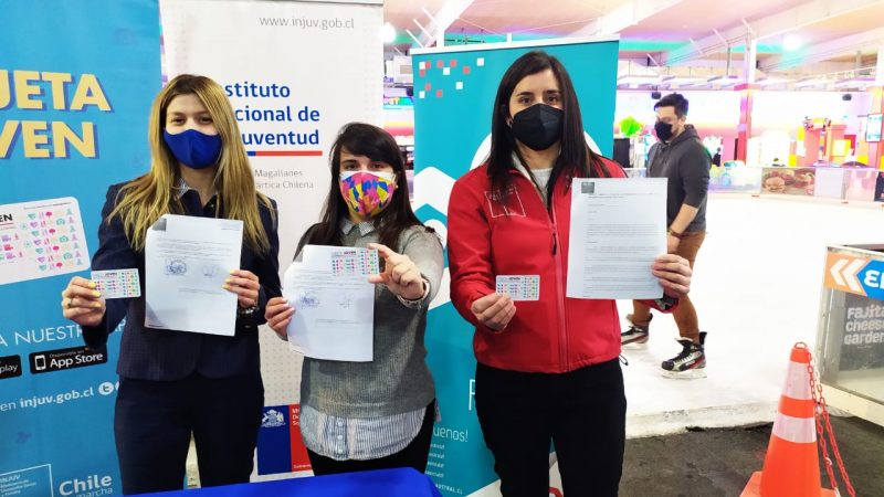 Directora Nacional de Injuv visitó Magallanes para conmemorar el Mes de la Juventud.
