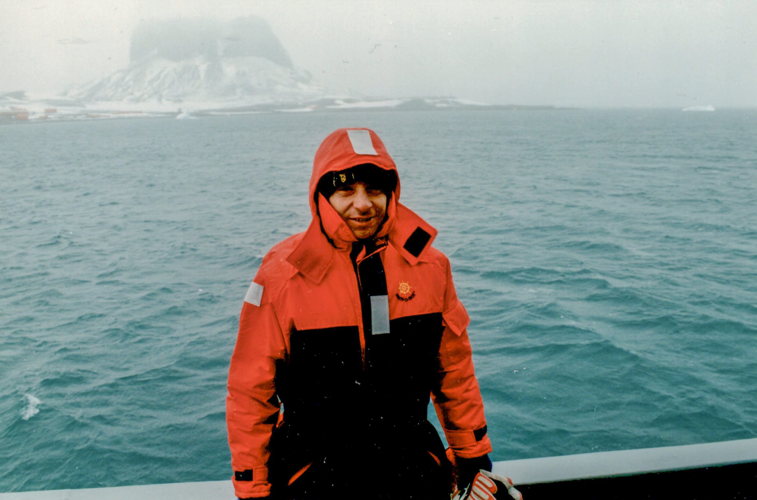Entrevista a Rodrigo Waghorn Gallegos, Director de Antártica, Ministerio de Relaciones Exteriores de Chile