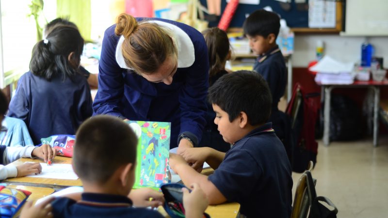 CPEIP presenta los estándares de la profesión docente, herramienta clave para la profesión docente en CHILE