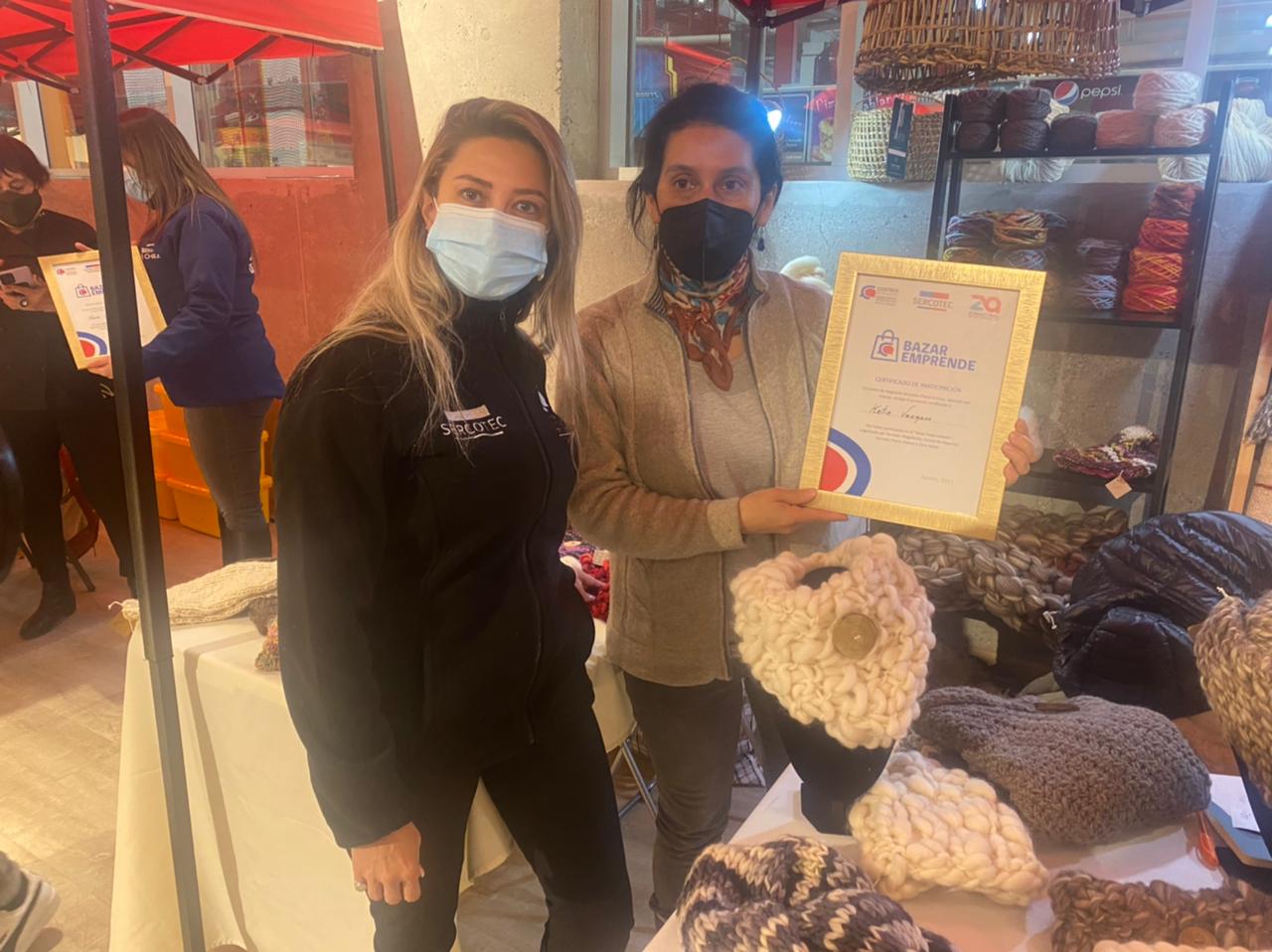 Autoridades inauguraron feria “Bazar Emprende” con 16 micro y pequeños emprendedores