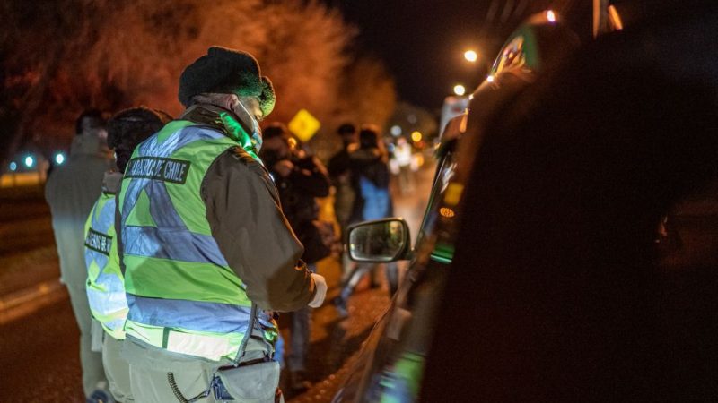 Operativo entre Carabineros y SENDA finalizó con un detenido por manejo en estado de ebriedad y uno por conducir bajo la influencia del alcohol.