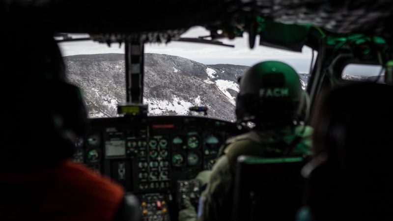 Delegada Presidencial realiza sobrevuelo en Punta Arenas con objetivo de prevenir y reaccionar ante eventuales desprendimientos de la Cuenca del Río de las Minas