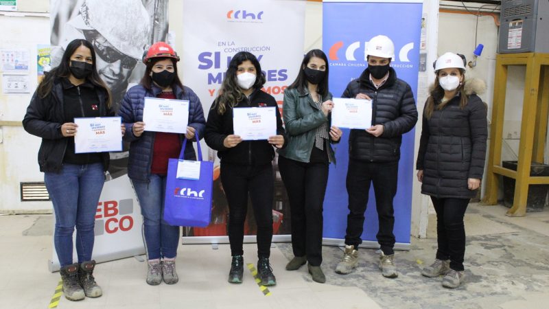 CChC lanza Campaña “En la construcción SÍ hay mujeres y queremos MÁS”