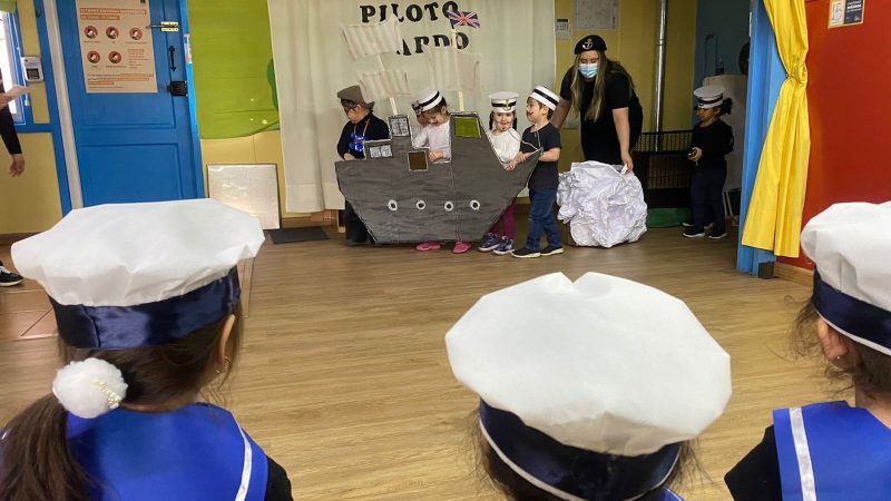 Párvulos de Integra recrean y conmemoran hazaña del Piloto Pardo
