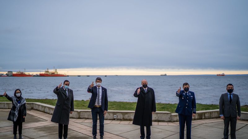 Alumnos del Liceo Industrial de Punta Arenas serán capacitados mediante inédito Programa Escolar Satelital