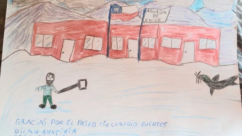 Visitas virtuales se realizan a la Escuela de la Base Naval Arturo Prat en la Antártica chilena