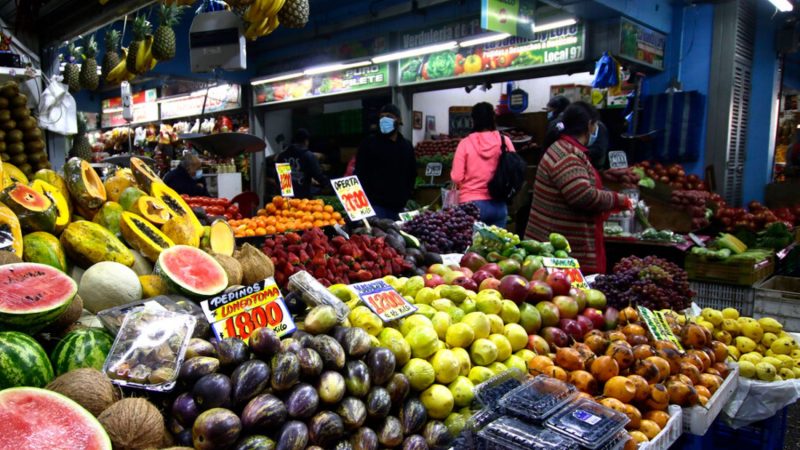 SERNAC advierte sobre fuertes alzas en precios de productos de consumo masivo en Fiestas Patrias