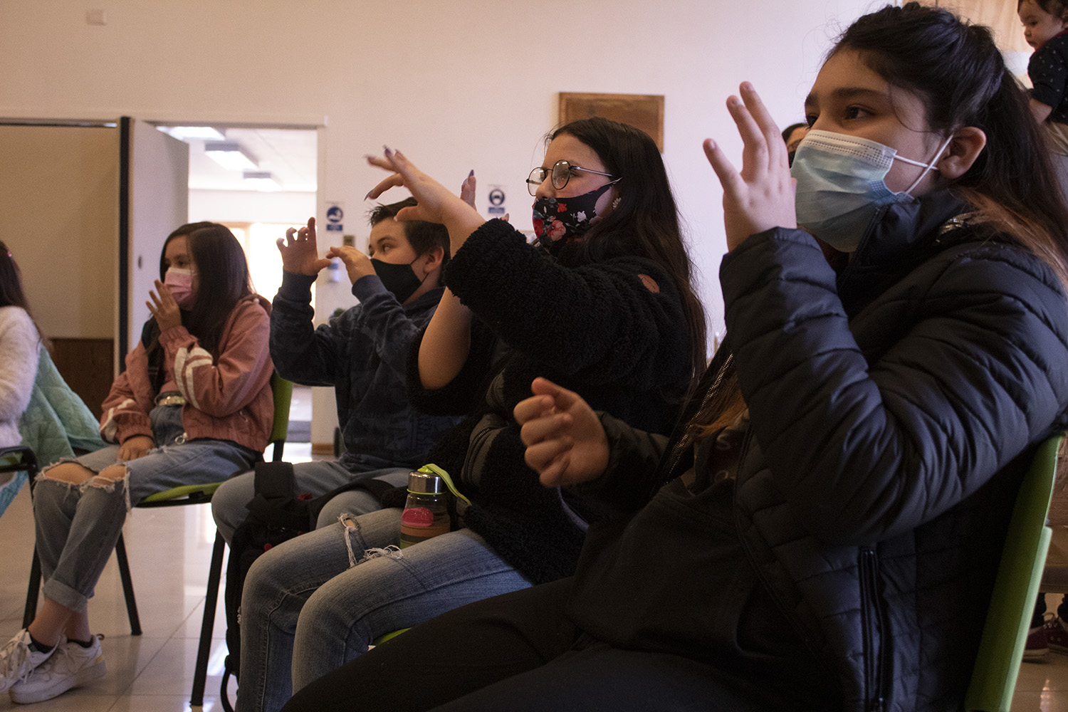 Niños y jóvenes finalizaron taller de lengua de señas organizado por el Municipio de Punta Arenas