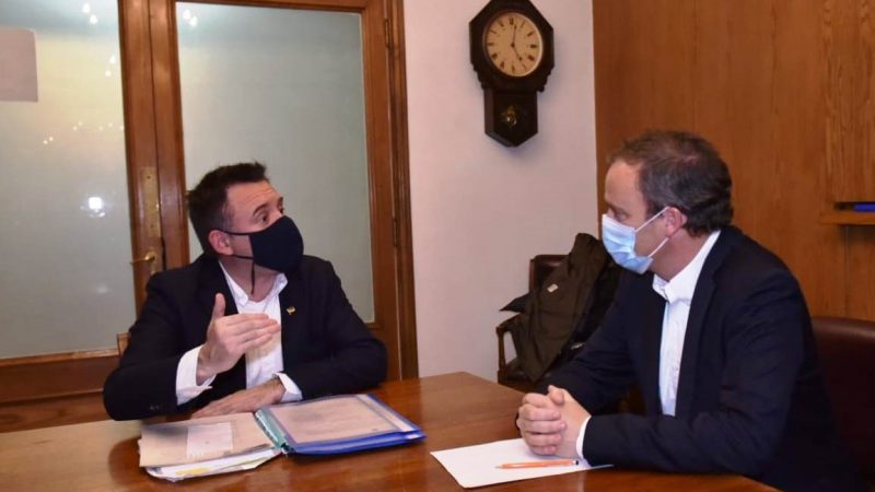 Alcalde Radonich reiteró necesidad de concretar una política regional de vivienda para Magallanes