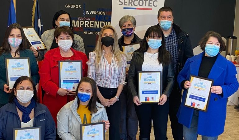 Directora de SERCOTEC realizó certificación de programas Reactívate Jardines Infantiles y Ruta Digital en el Centro de Negocios de Punta Arenas