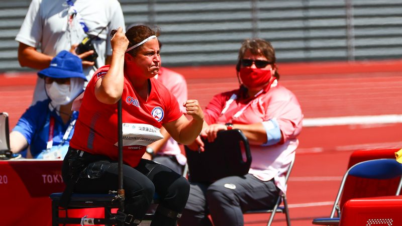 Ciclo de charlas para estudiantes de Magallanes cerrará con la medallista de oro paralímpica Francisca Mardones