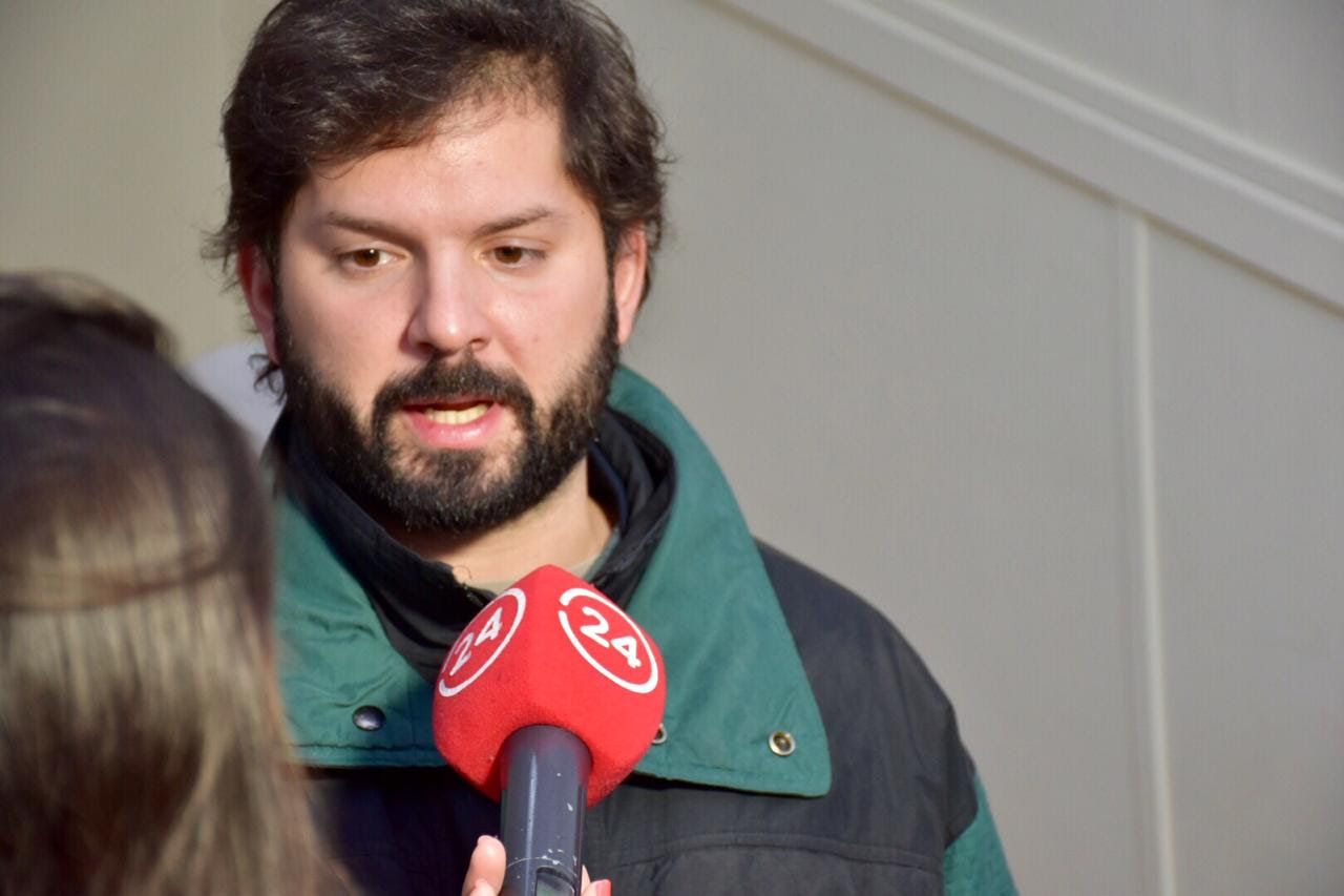 Diputado Gabriel Boric pide aumentar dotación de personal de Gendarmería en penales de Magallanes
