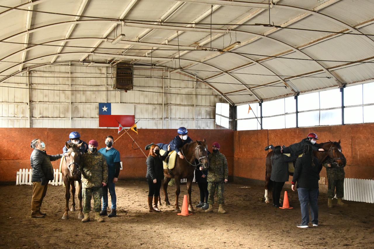 Municipio de Punta Arenas y Ejército iniciaron Programa de Equinoterapia 2021