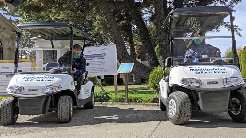 Cementerio estrenó dos nuevos carros de traslado para personas con movilidad reducida