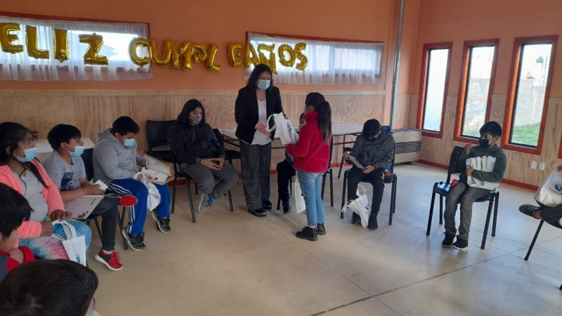 Fiscalía se reunió con niños, niñas y adolescentes para hablar sobre la labor de los fiscales y la ley de drogas