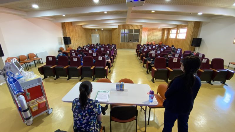 SAMU Base Natales y Unidad de Calidad y Seguridad del Paciente impartieron certificación de soporte vital básico a funcionarios del establecimiento hospitalario