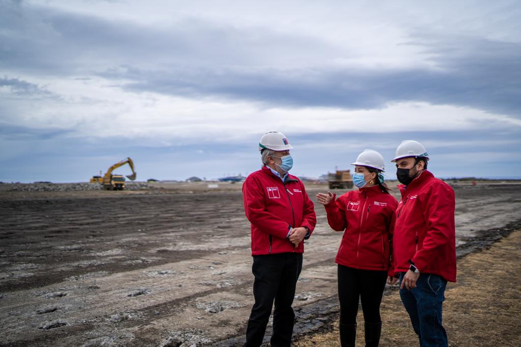 MOP invierte más de 14 mil millones de pesos en obras de ensanche y alargue de pista del Aeropuerto de Punta Arenas
