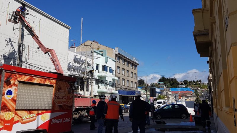 628 clientes del centro de Punta Arenas se vieron afectados por corte luz.