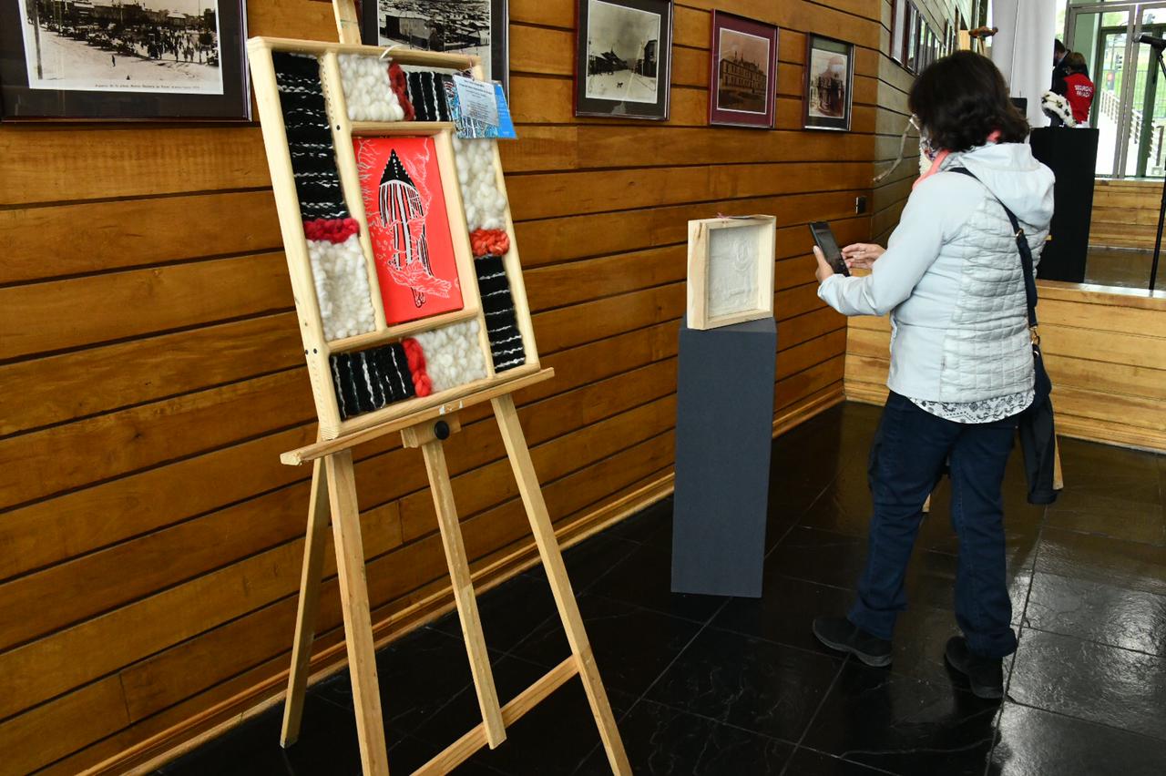 Centro Cultural de Punta Arenas alberga exposición por el Día del Artesano