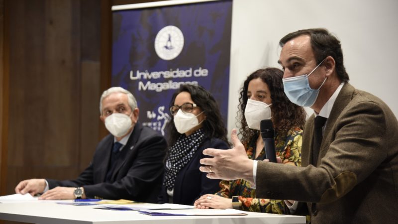 Firman importante convenio colaborativo que une a las zonas más australes del país