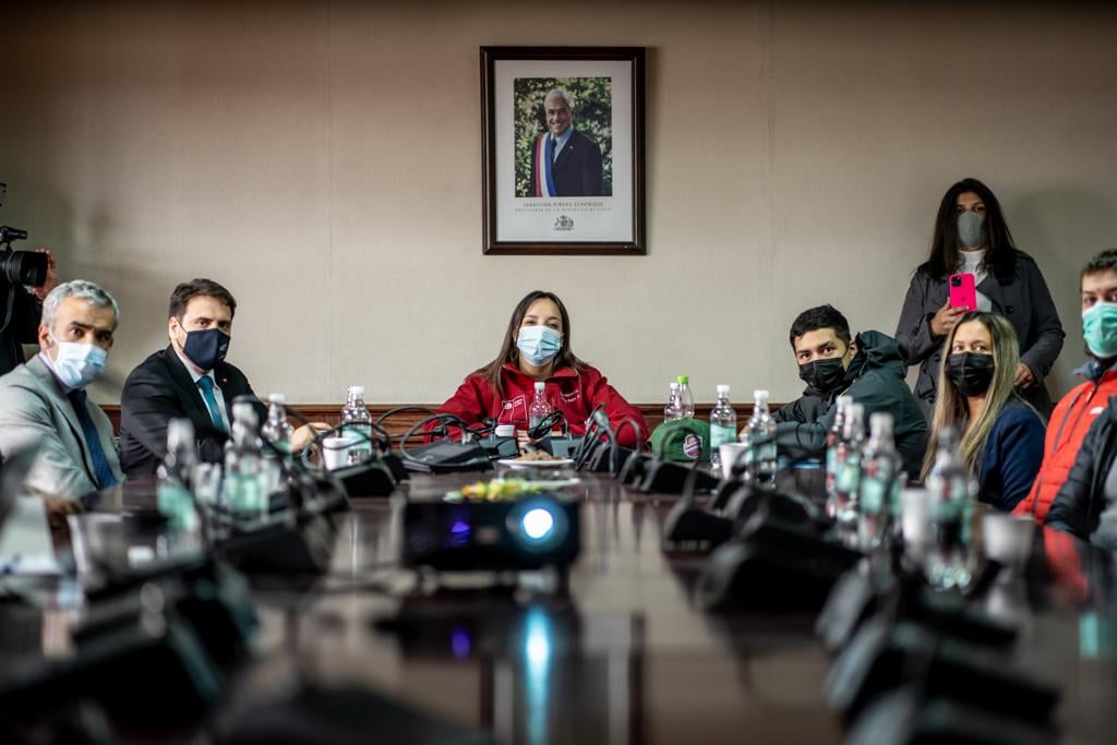 Programa de Intermediación Laboral (Pil) Magallanes premió a empresas regionales que apoyan la reinserción juvenil