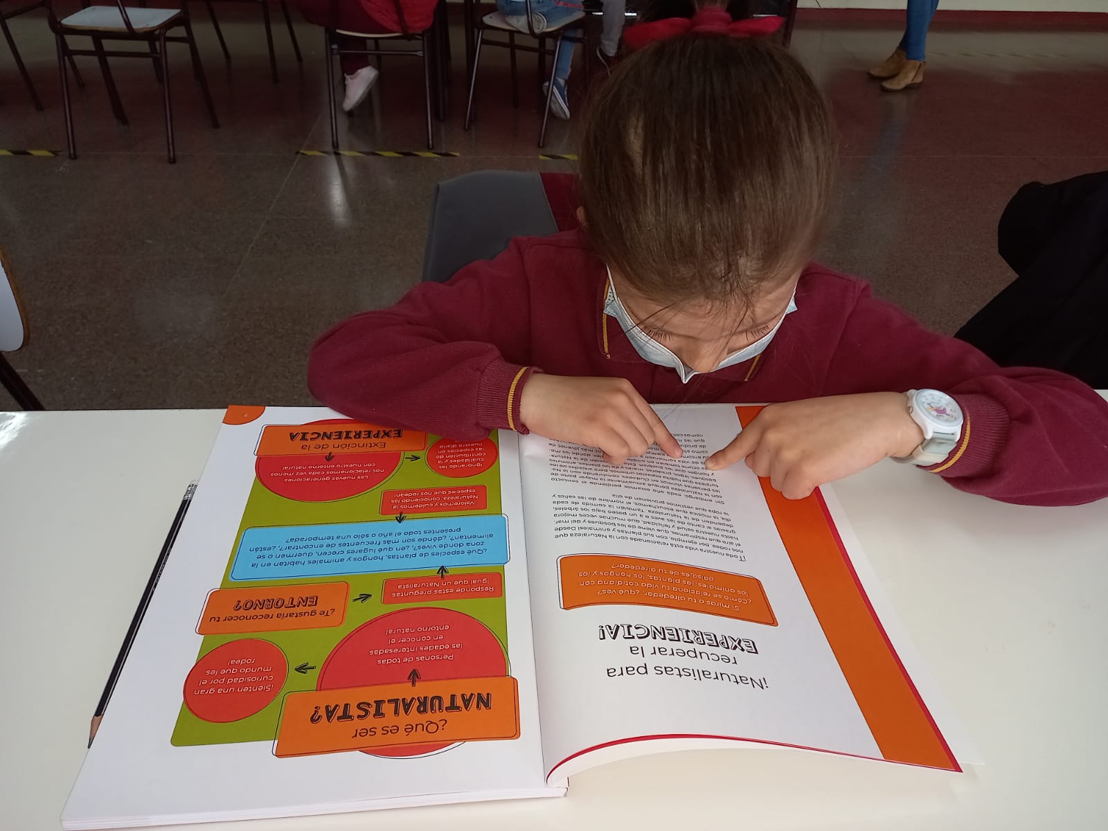 Naturalistas en Acción: un libro interactivo para acercarnos a los valores culturales de la biodiversidad.
