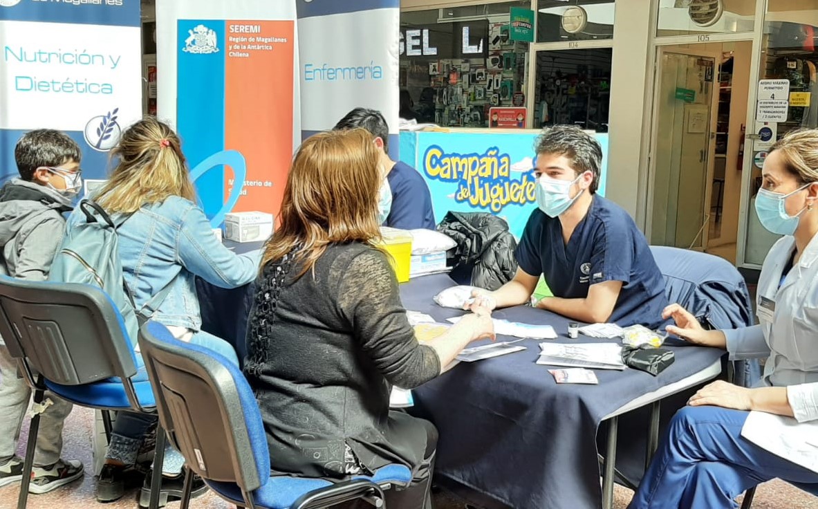 Más de 80 test de glicemia realizó la seremi de salud en actvidad de prevención y consejería