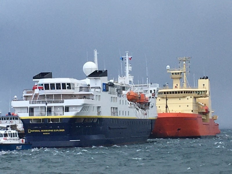 Desde Muelle Arturo Prat de Punta Arenas zarpó segundo crucero de la temporada