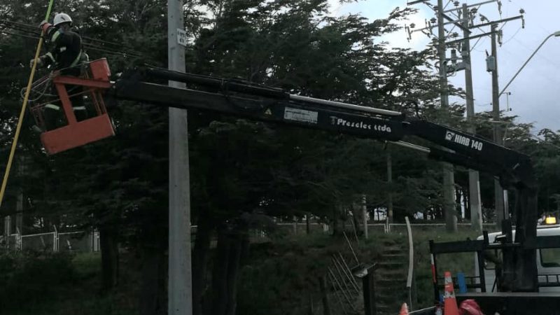 Continúan trabajos por parte de Edelmag en sector poniente de Punta Arenas