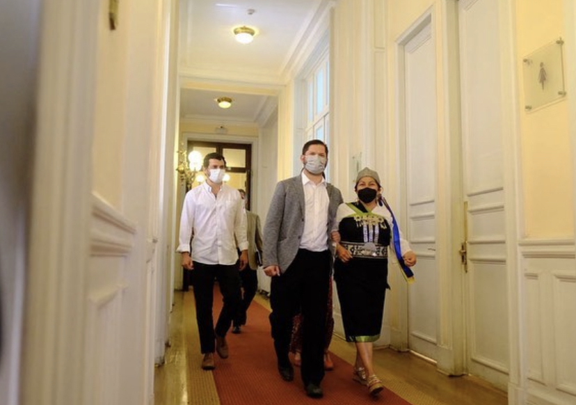 Gabriel Boric tras su visita a la Convención Constitucional: “Hemos ratificado nuestra plena voluntad de colaboración”