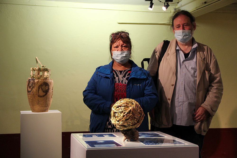 Con presencia de creadores Seremi de Cultura inauguró exposición «Originaria -Obras en Residencia-«