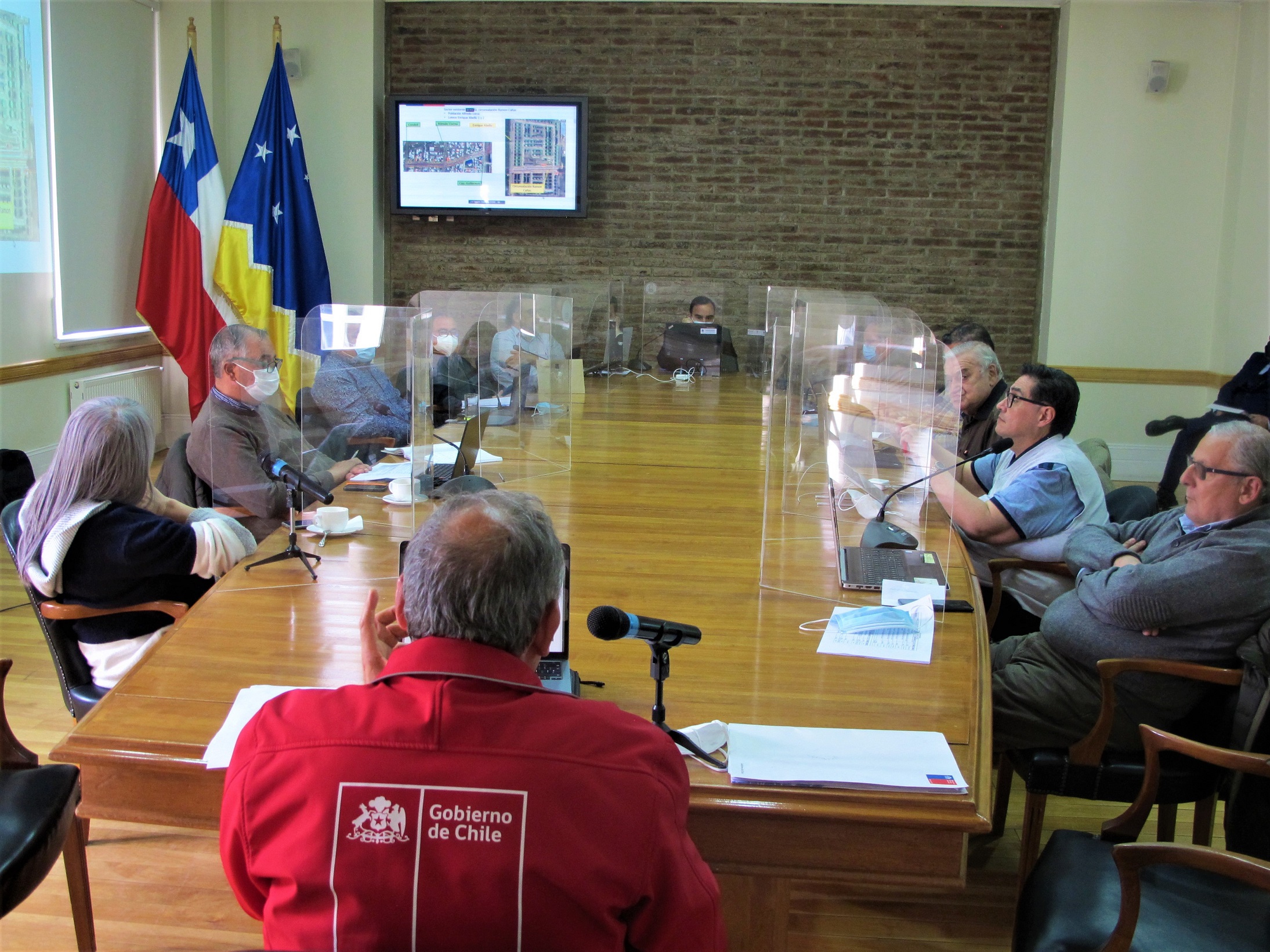 Seremi de Vivienda y Urbanismo presenta proyecto de Avenida Circunvalación al Gobierno Regional