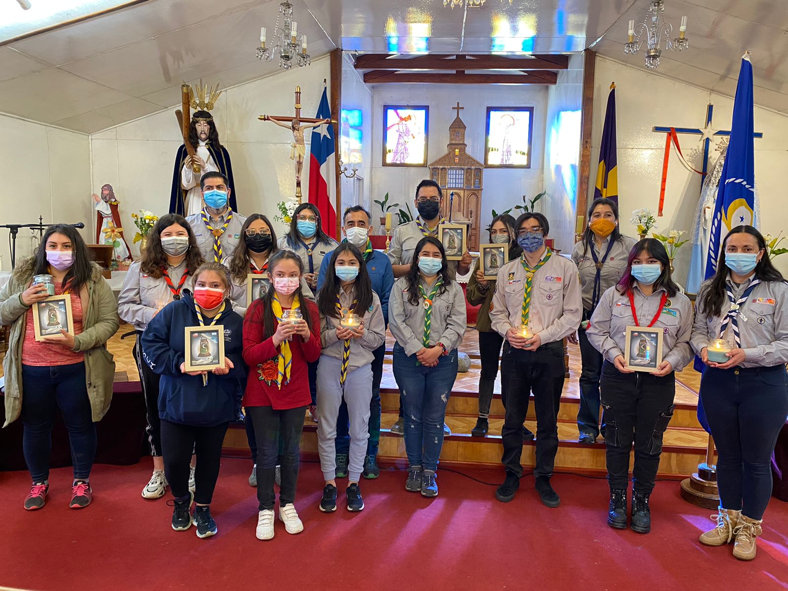 Scout de Magallanes recibieron la luz de la paz de Belén para distribuirla por Punta Arenas