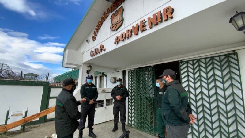 Director nacional de Gendarmería visita penales de Porvenir y Puerto Natales