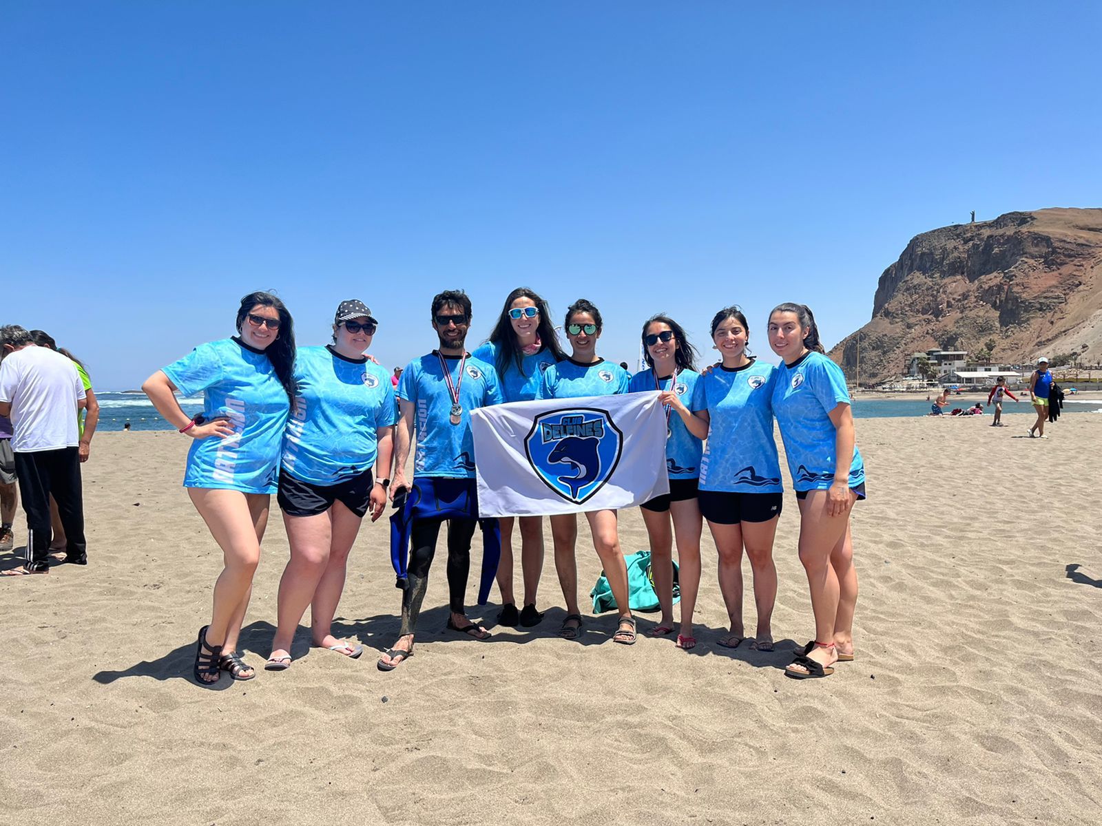 Club deportivo de natación los Delfines, consigue 18 medallas en Arica