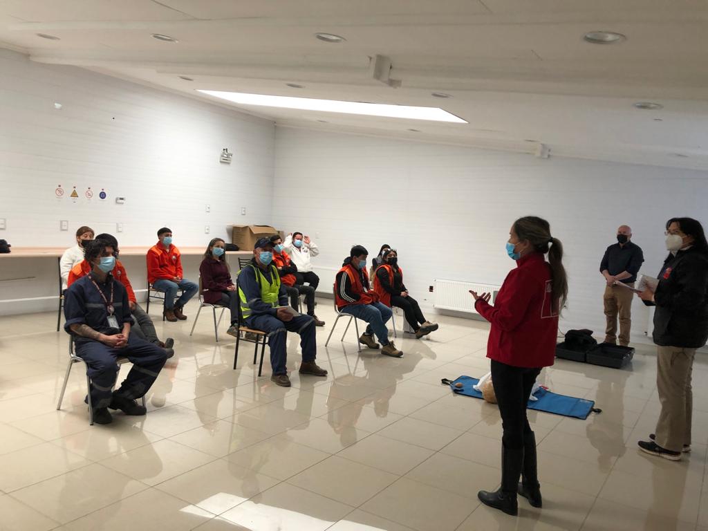 40 personas terminaron con éxito el curso de primeros auxilios básicos impartido por el Instituto de Seguridad Laboral (ISL)