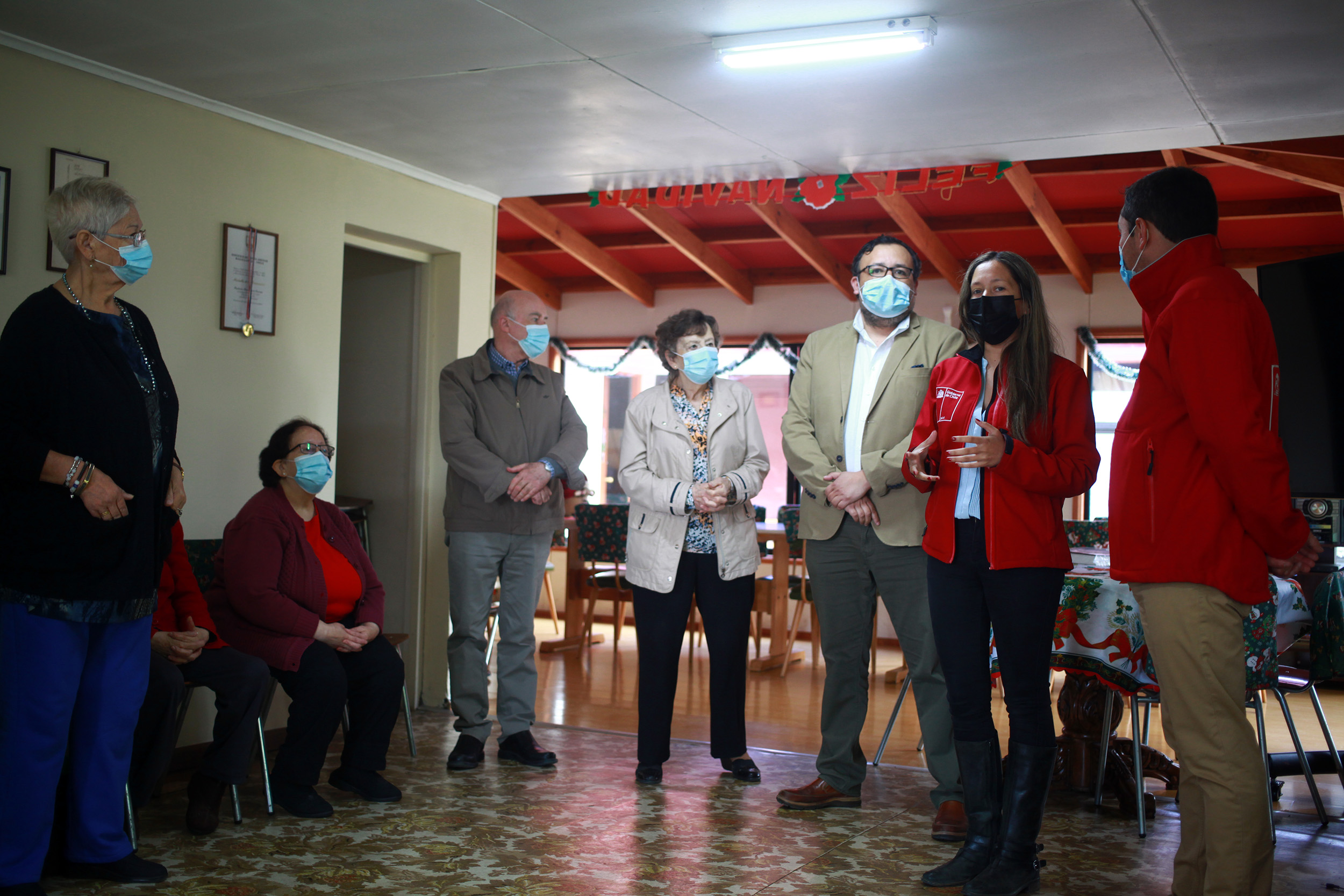 Adultos Mayores del Hogar Cavirata agradecieron visita de autoridades para informar sobre el proyecto el ley de Pensión Universal Garantizada
