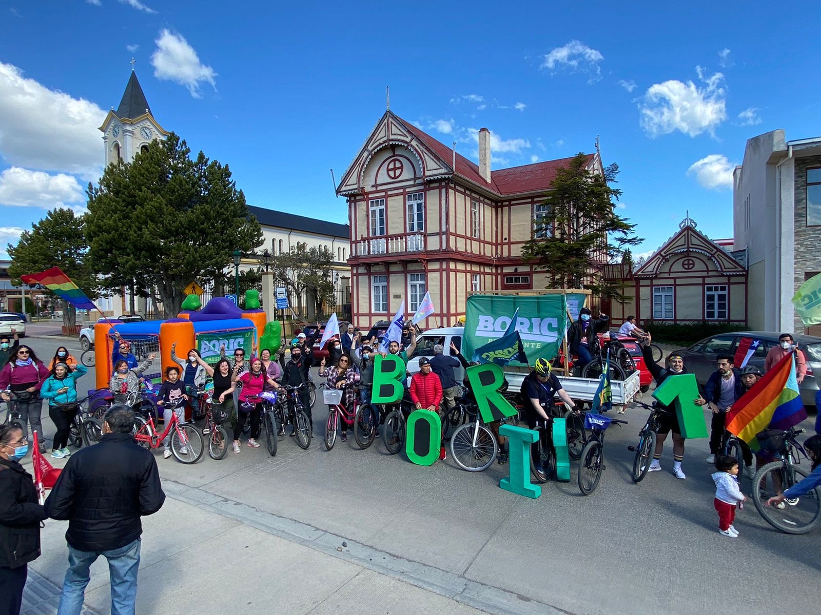Comando de Gabriel Boric inició su campaña presidencial con múltiples actividades en Magallanes