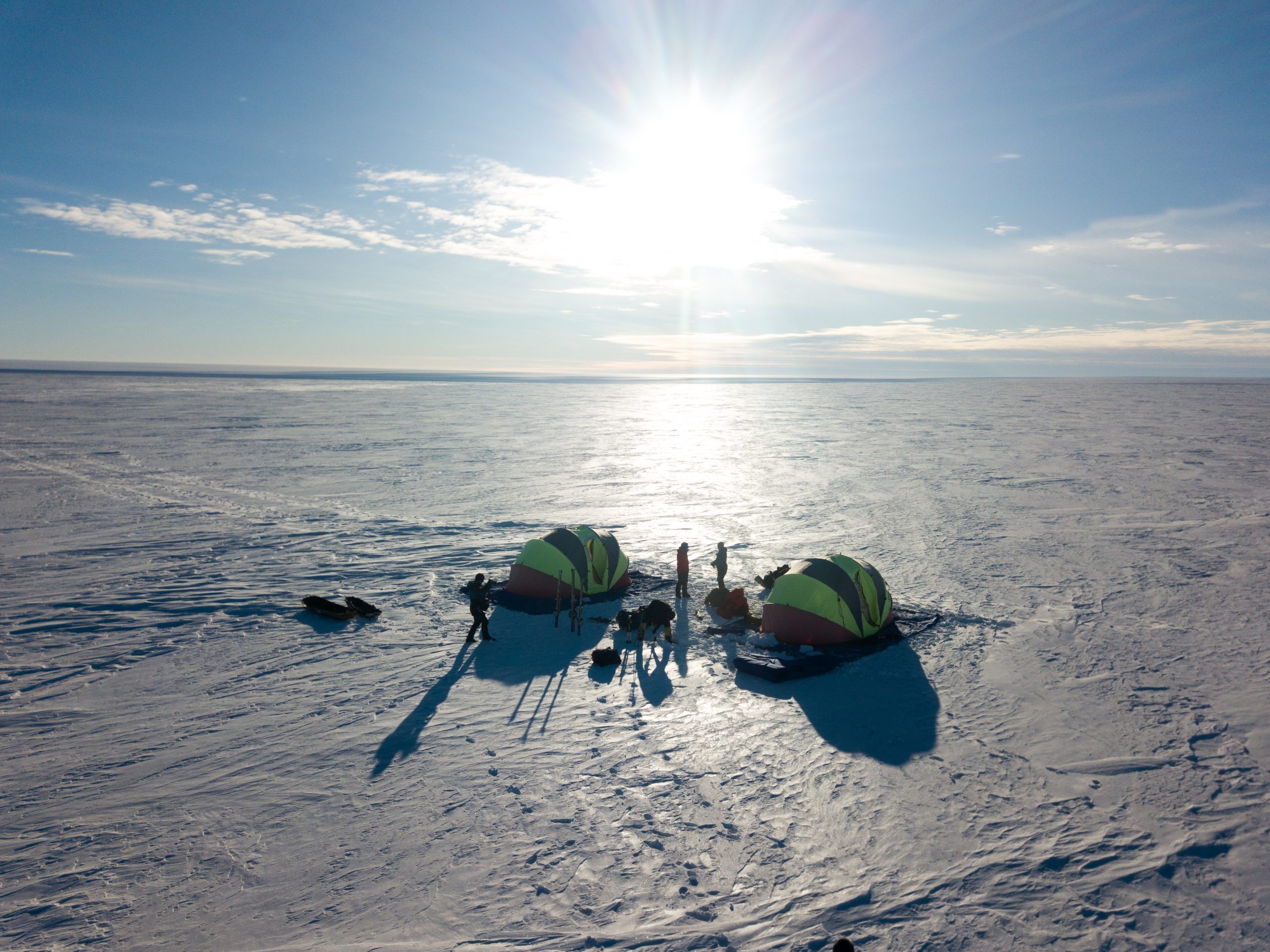 Autoridades nacionales inauguran primer sensor de la Red Latitudinal de Estaciones Multiparamétricas de Antártica