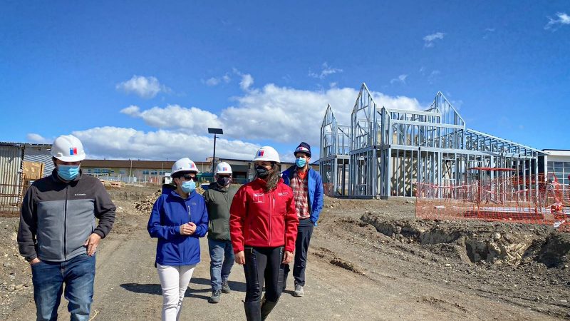 Delegada Presidencial Ericka Farías realiza visita a proyectos habitacionales en construcción en Natales