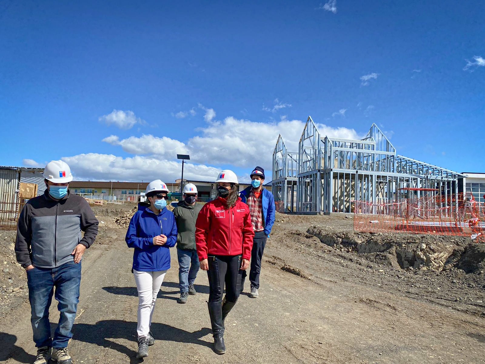 Delegada Presidencial Ericka Farías realiza visita a proyectos habitacionales en construcción en Natales