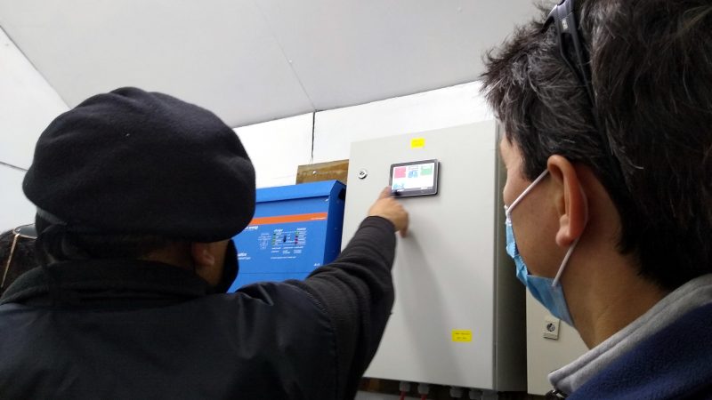 SEREMI de Energía visita Puerto Navarino para identificar soluciones energéticas renovables en sectores aislados de la isla